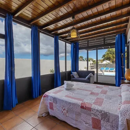 Soleada - Vipvipvillas بلايا بلانكا
